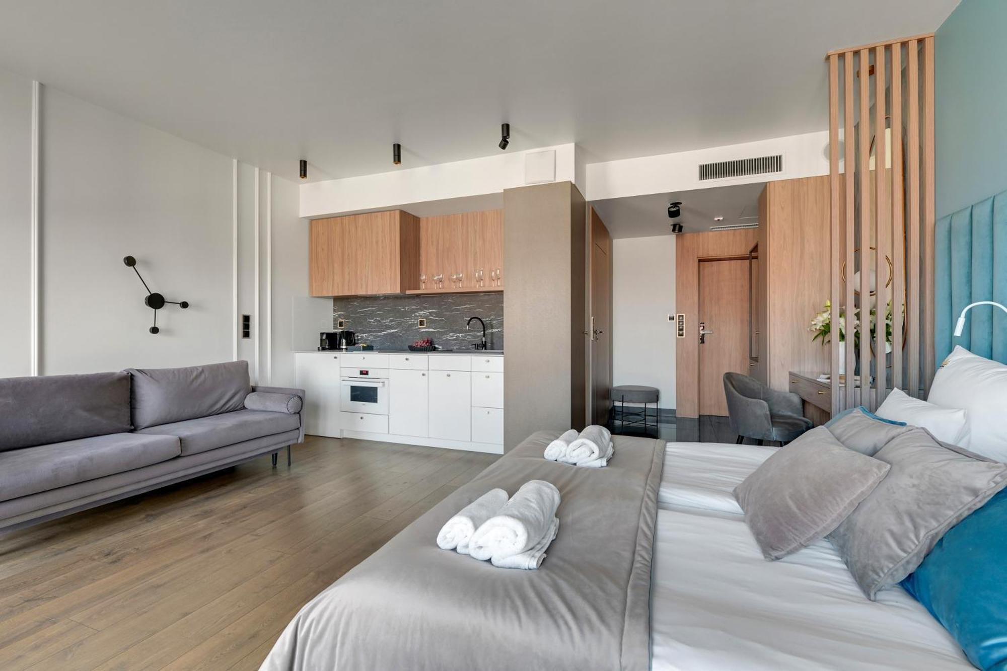 Deo Plaza Riverside & Radisson Spa By Downtown Apartments Gdańsk Værelse billede