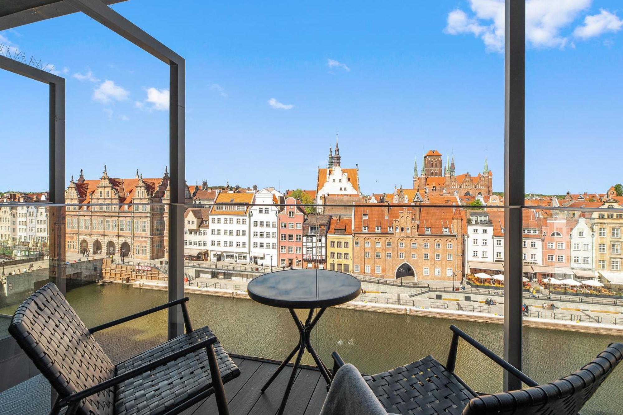 Deo Plaza Riverside & Radisson Spa By Downtown Apartments Gdańsk Eksteriør billede